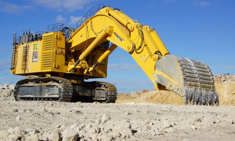 Choosing the Right Excavator Parts to Extend the Life of Your Machinery